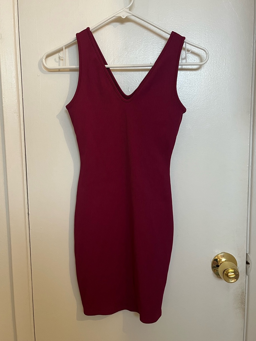 Ribbed V‑Neck Bodycon Dress